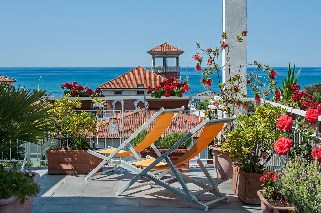 Scandinavia 3* Marina di Massa