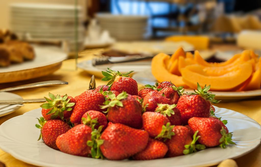 Scandinavia Hotel 3*